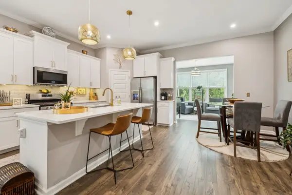 1421 Autumn Leaf Ln, Mount Juliet, TN 37122