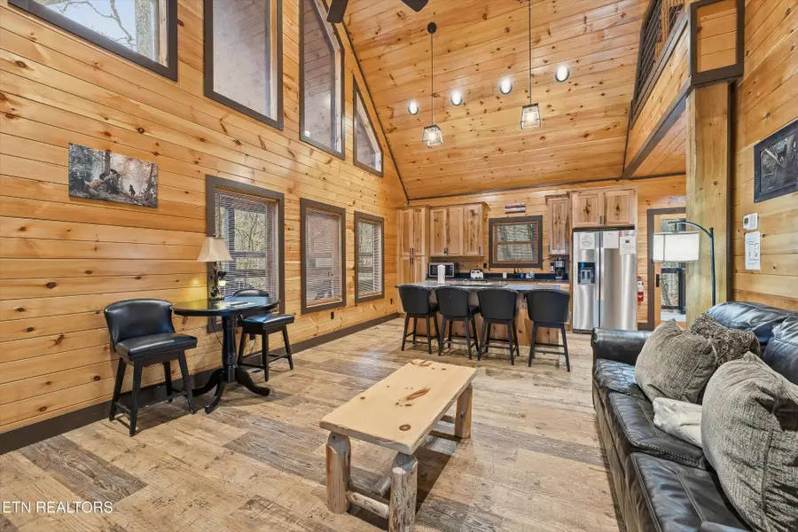 1104 Laddie Buck Lane, Gatlinburg, TN 37738 - Image #3