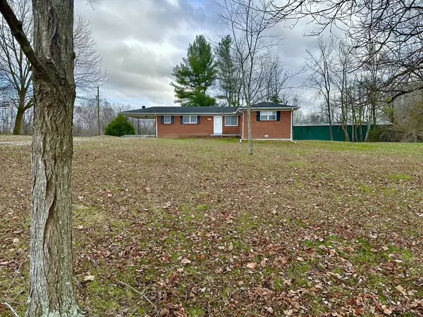 329 Poplar Dr, Red Boiling Springs, TN 37150