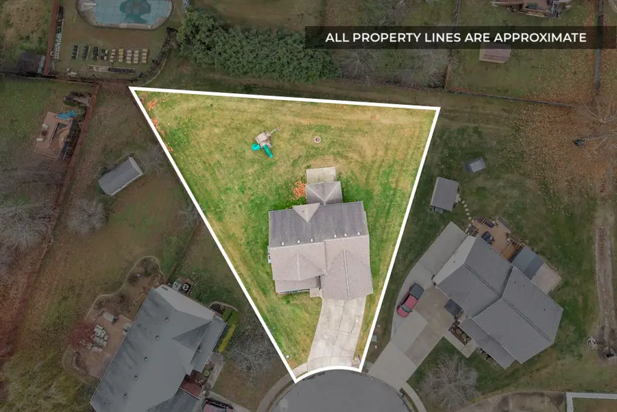 2508 Old Timber Ct, Clarksville, TN 37042 - Image #2