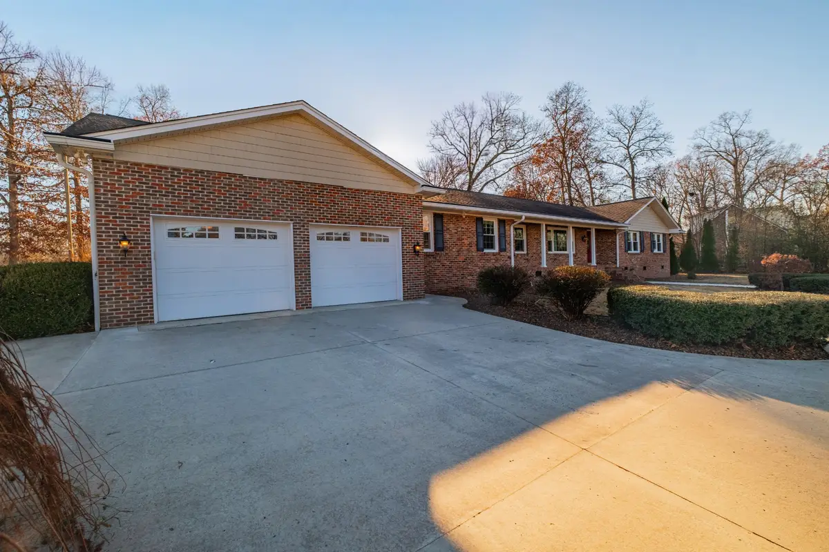 1727 Country Club Drive, Tullahoma, TN 37388 - Image #1