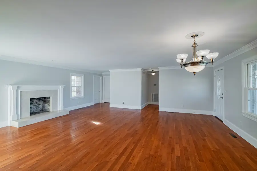 1727 Country Club Drive, Tullahoma, TN 37388 - Image #3