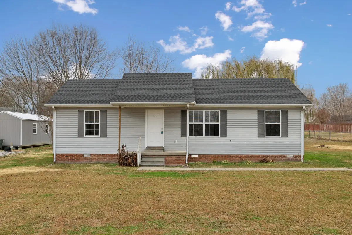 120 Kenwood Dr, Portland, TN 37148 - Image #1
