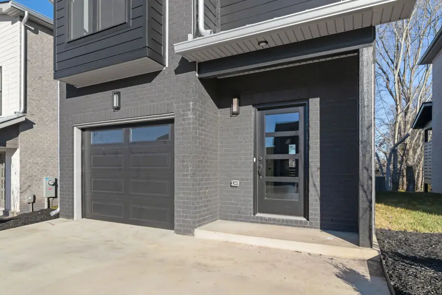 60 Dutch Dr, Clarksville, TN 37043 - Image #3