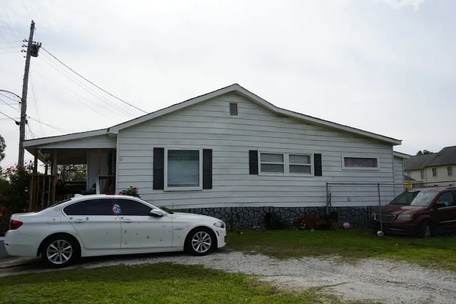 131 Whitehall St, Jackson, TN 38301 - Image #2