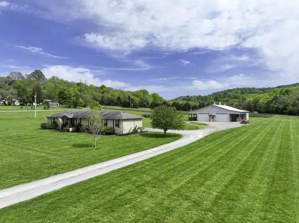 6865 Flat Creek Rd, College Grove, TN 37046