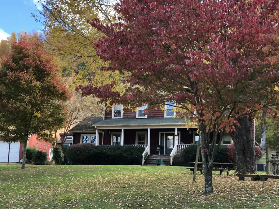 199 Gilmore Ln, Bell Buckle, TN 37020 - Image #2