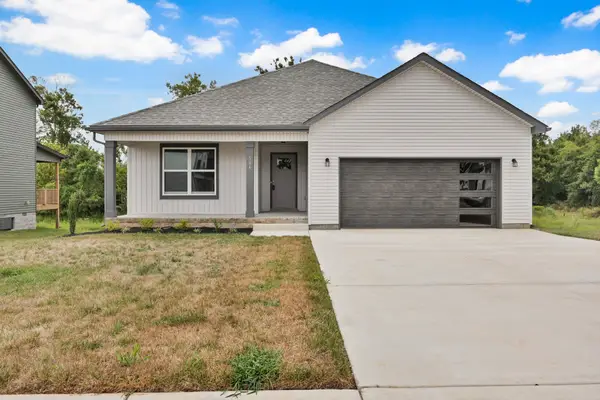 191 Donegal Dr, Clarksville, TN 37042