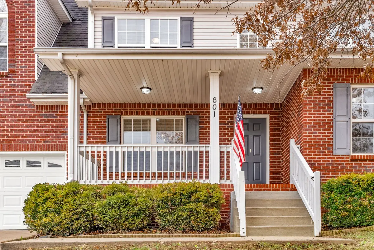 601 Winding Bluff Way, Clarksville, TN 37040 - Image #1