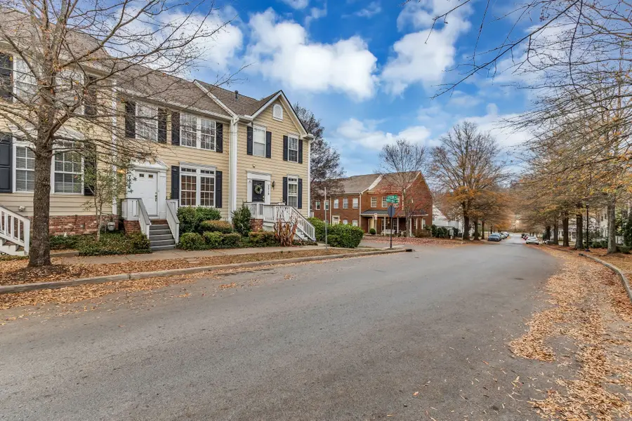 7717 Porter House Dr, Nashville, TN 37211 - Image #2