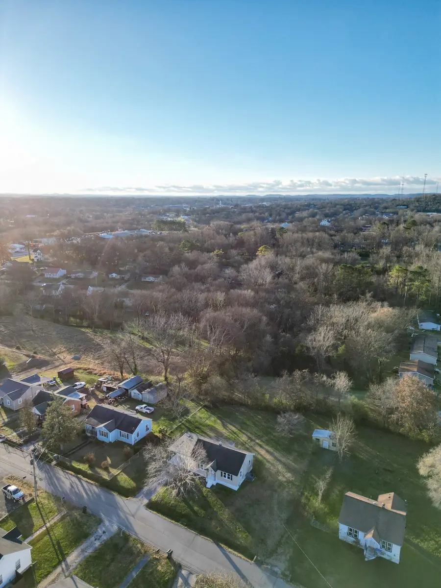 110 Morningside Ln, Columbia, TN 38401 - Image #2