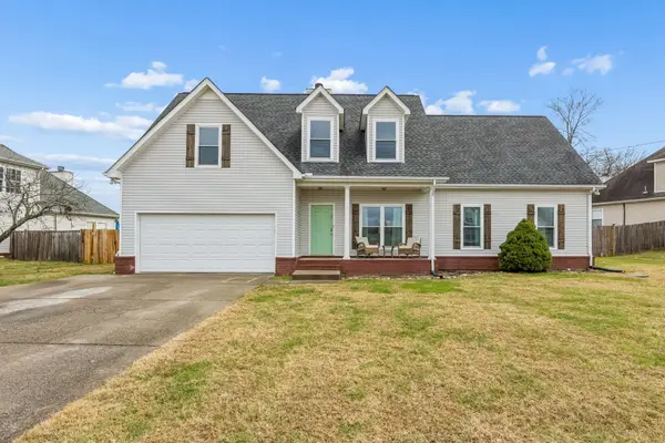 125 Auburn Ct, Murfreesboro, TN 37128