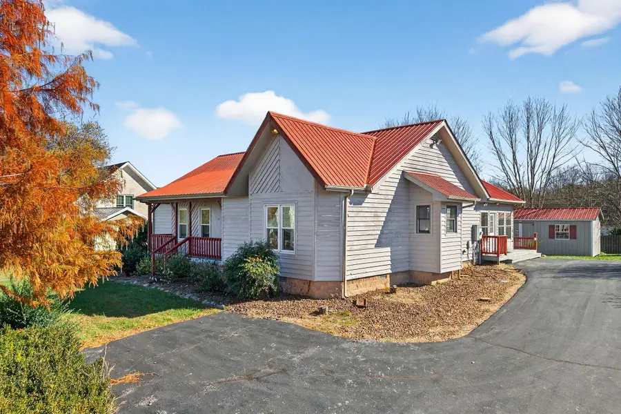 288 Mallory Cir, Livingston, TN 38570 - Image #3