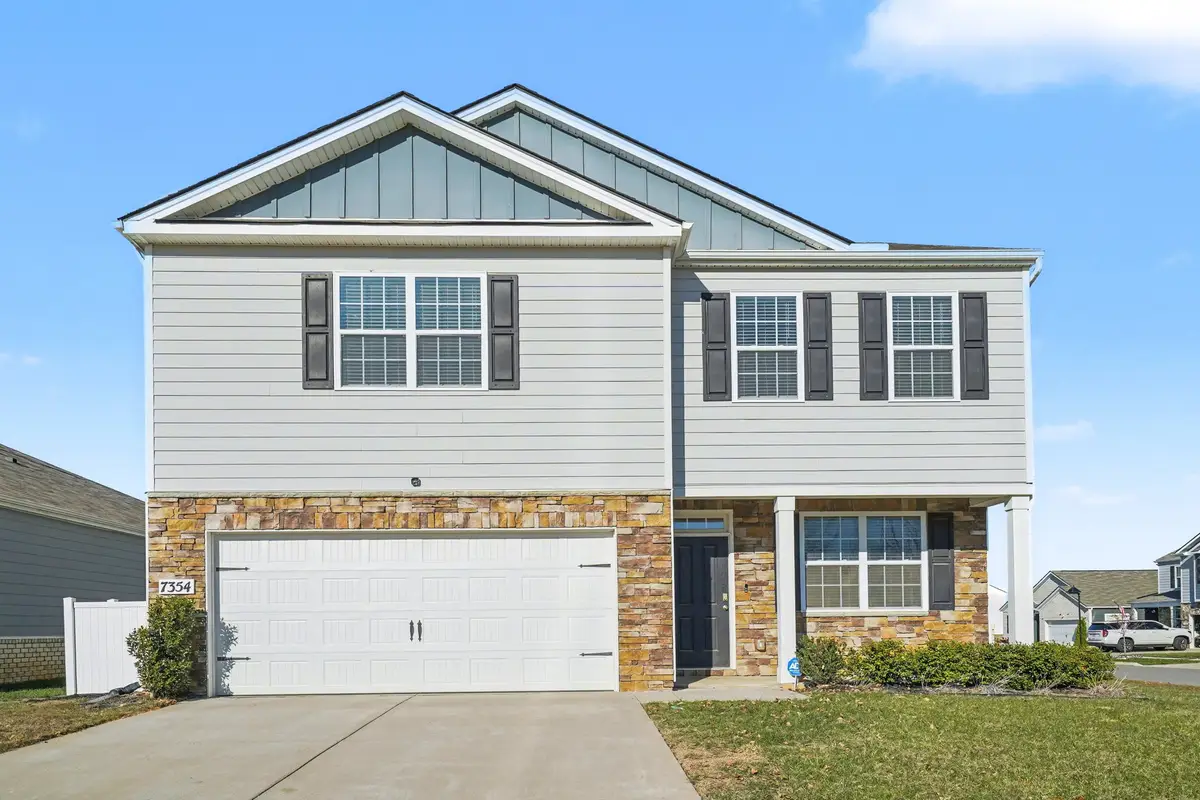 7354 Sunny Parks Dr, White House, TN 37188 - Image #1