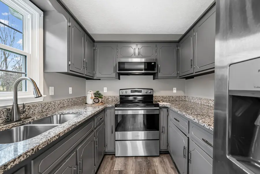 785 Merritt Lewis Lane, Clarksville, TN 37042 - Image #2