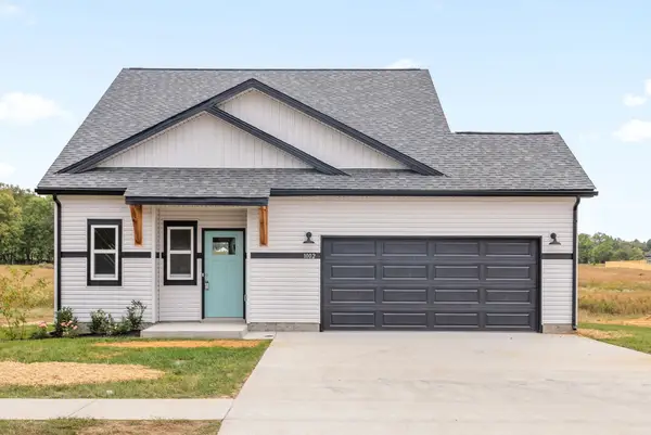 366 Galway Dr, Clarksville, TN 37042