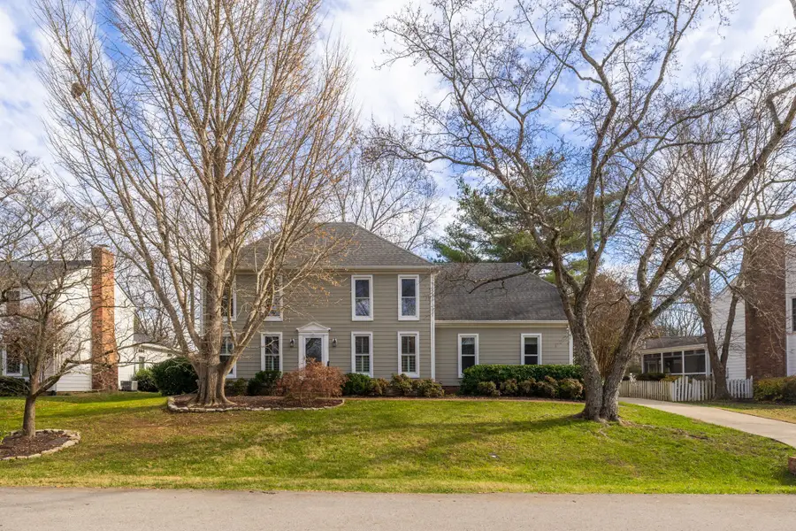 507 Arbor Dr, Franklin, TN 37069 - Image #2