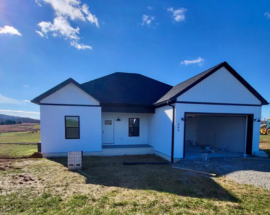 809 Okalona Rd, Rickman, TN 38580 - Image #2