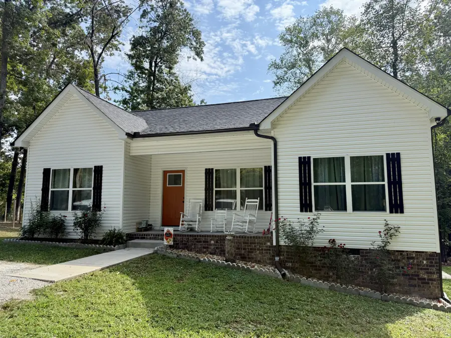 1021 Woodmont Dr, Dickson, TN 37055 - Image #2