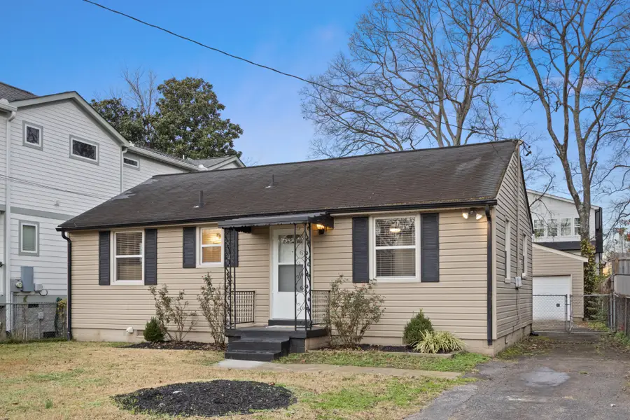 5920 Carl Pl, Nashville, TN 37209 - Image #2