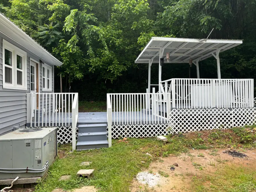 2692 Marble Hill Rd, Belvidere, TN 37306 - Image #3