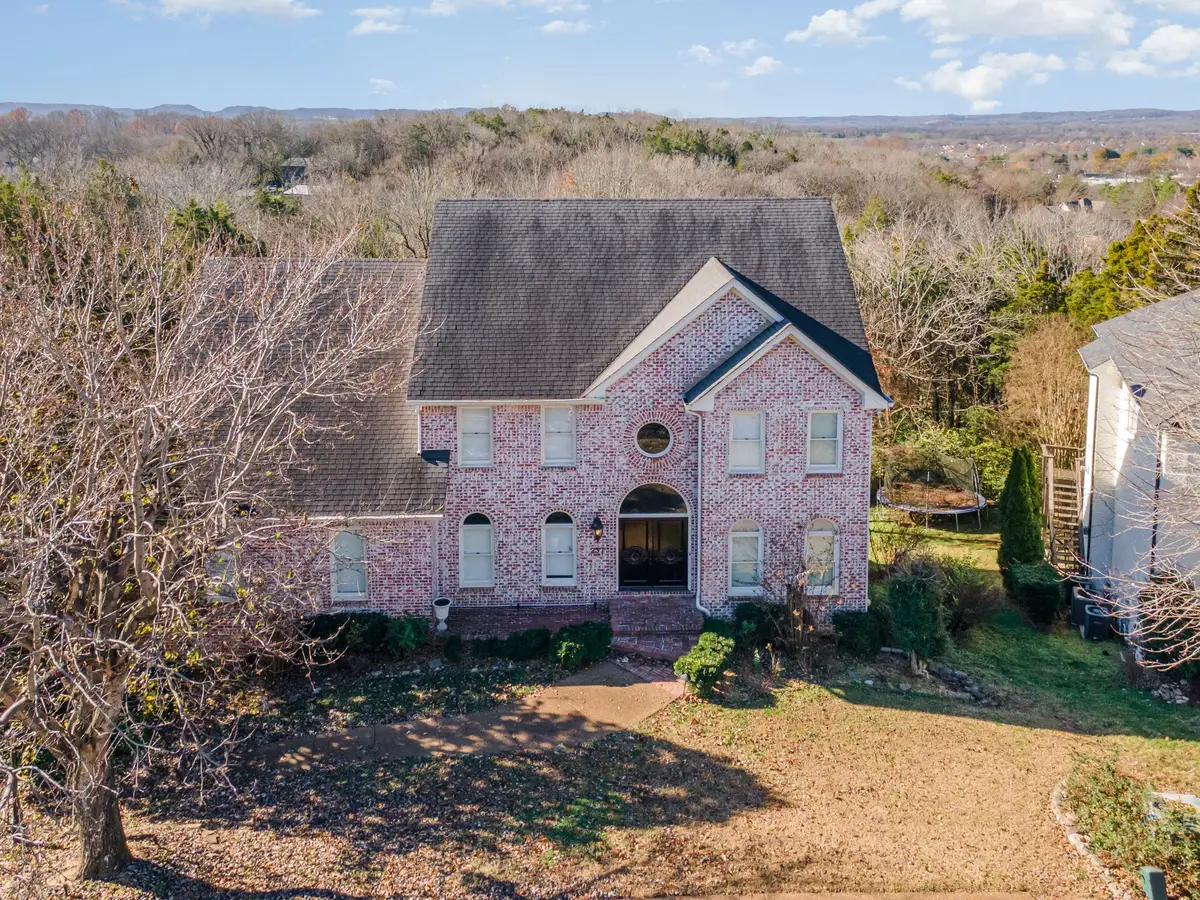 237 Halberton Dr, Franklin, TN 37069 - Image #1