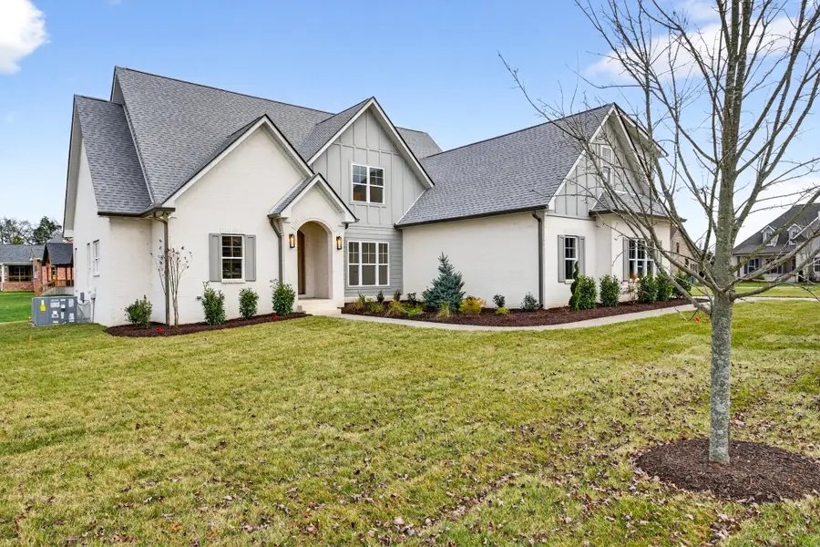 1005 Stone Creek Ln #220, Lebanon, TN 37087 - Image #2