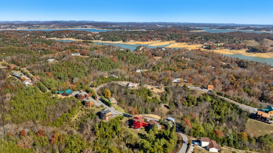 2079 Kerr Rd, Sevierville, TN 37876 - Image #2