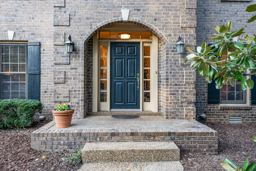 1464 Tyne Blvd, Nashville, TN 37215 - Image #2