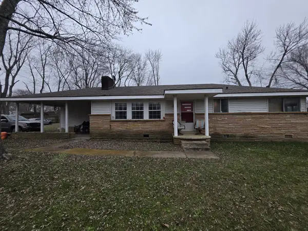 8871 Hwy 70 E, Mc Ewen, TN 37101