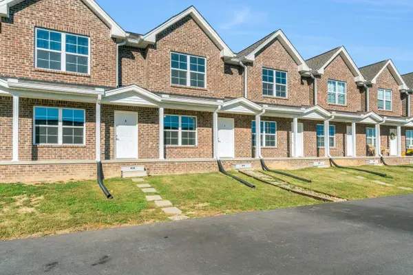 907D Freeman St #D, Lafayette, TN 37083