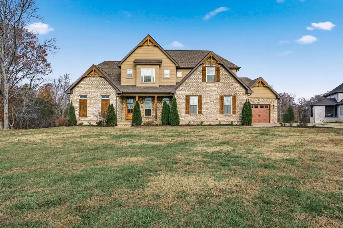 304 Kelsey Grace Pl, Mount Juliet, TN 37122 - Image #1