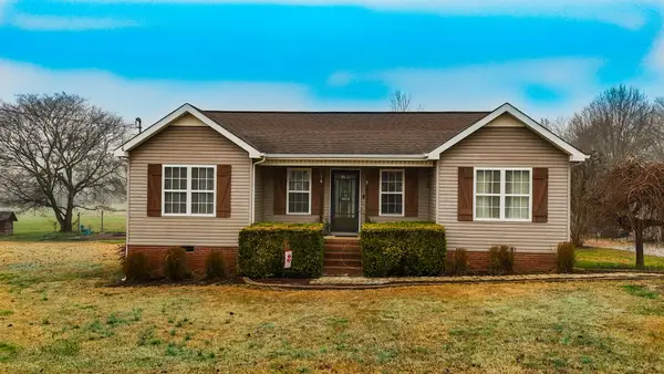 16 Volunteer Rd, Petersburg, TN 37144