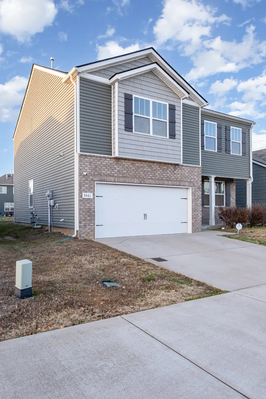 5561 Hickory Woods Dr, Antioch, TN 37013 - Image #2