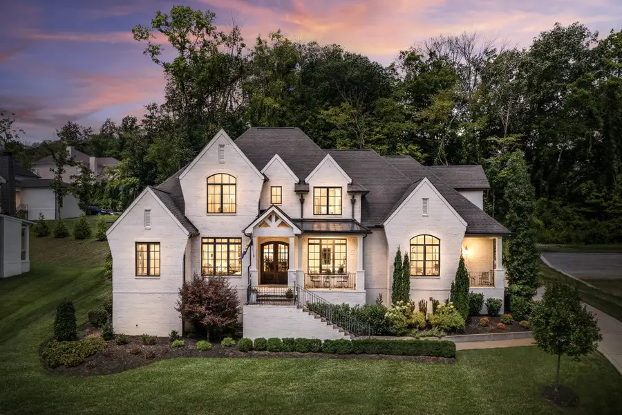 1588 Eastwood Dr, Brentwood, TN 37027 - Image #2