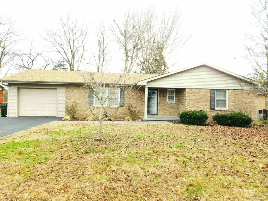 415 Linda Dr, Hopkinsville, KY 42240 - Image #2