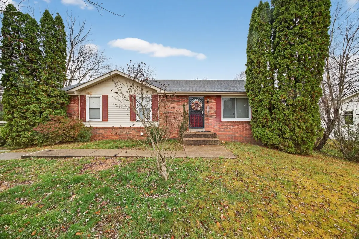 407 Ambrose Dr, Clarksville, TN 37042 - Image #1