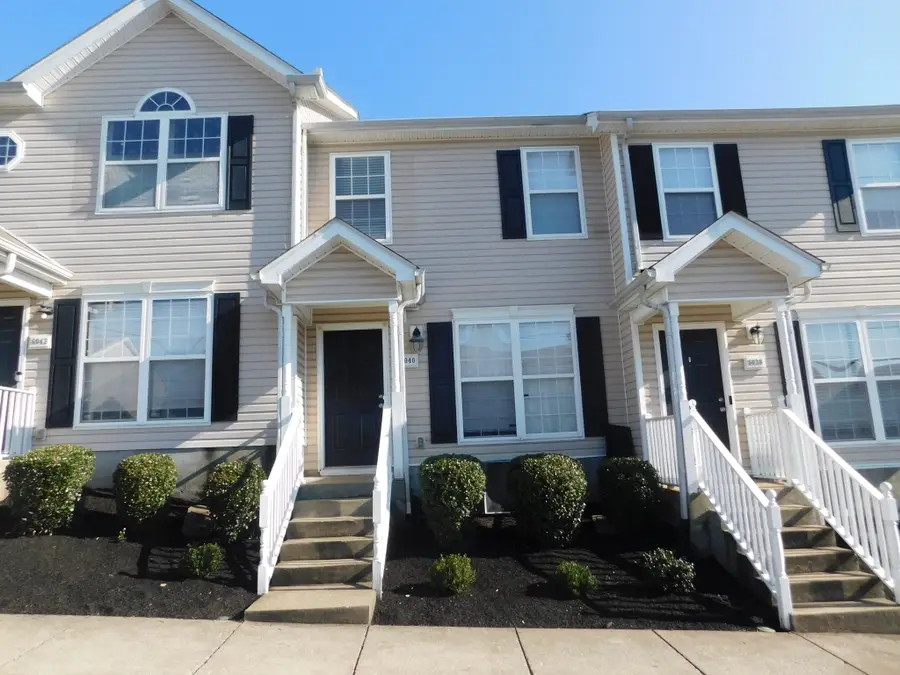 6040 Cullen Dr, La Vergne, TN 37086 - Image #2