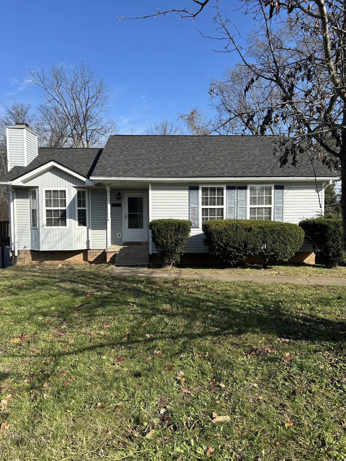 586 Somerset Ln, Clarksville, TN 37042 - Image #1