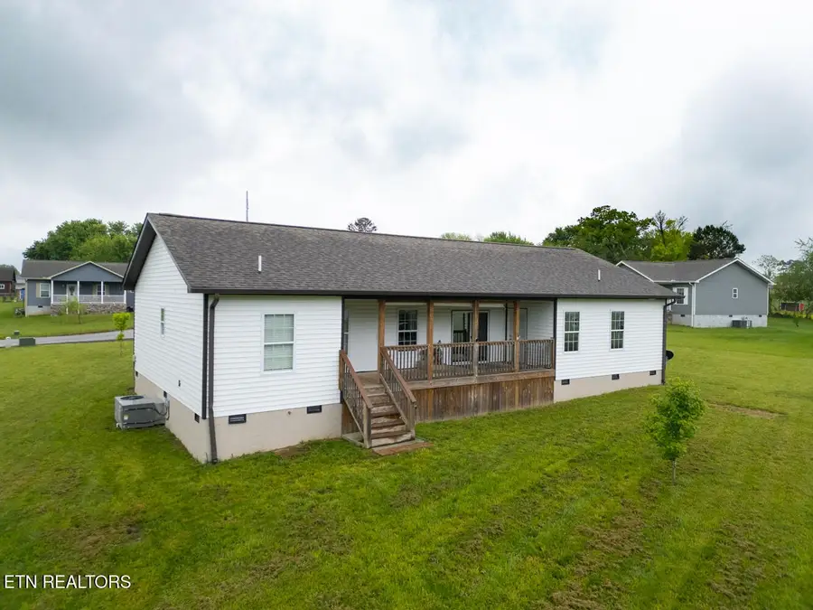 106 Maca Ridge Circle, Clarkrange, TN 38553 - Image #2