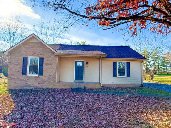 206 Bob White Dr, Clarksville, TN 37042