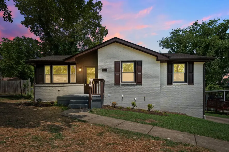 3036 Sunnyview Dr, Nashville, TN 37218 - Image #2