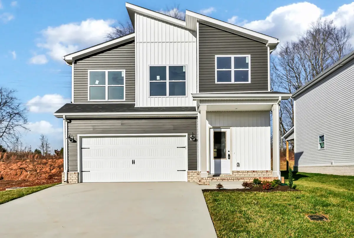 301 Wesson Dr, Clarksville, TN 37043 - Image #1