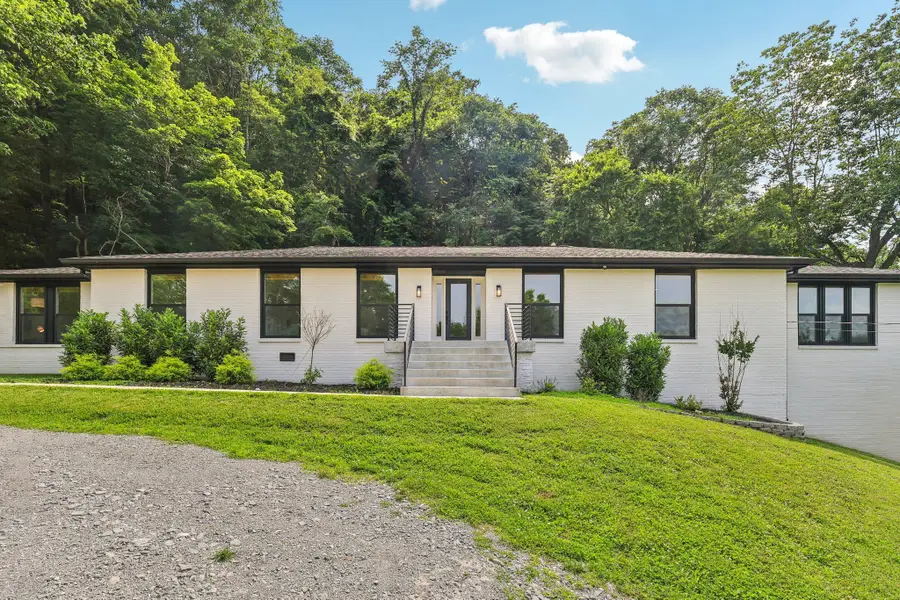 5527 Hillview Dr, Brentwood, TN 37027 - Image #2