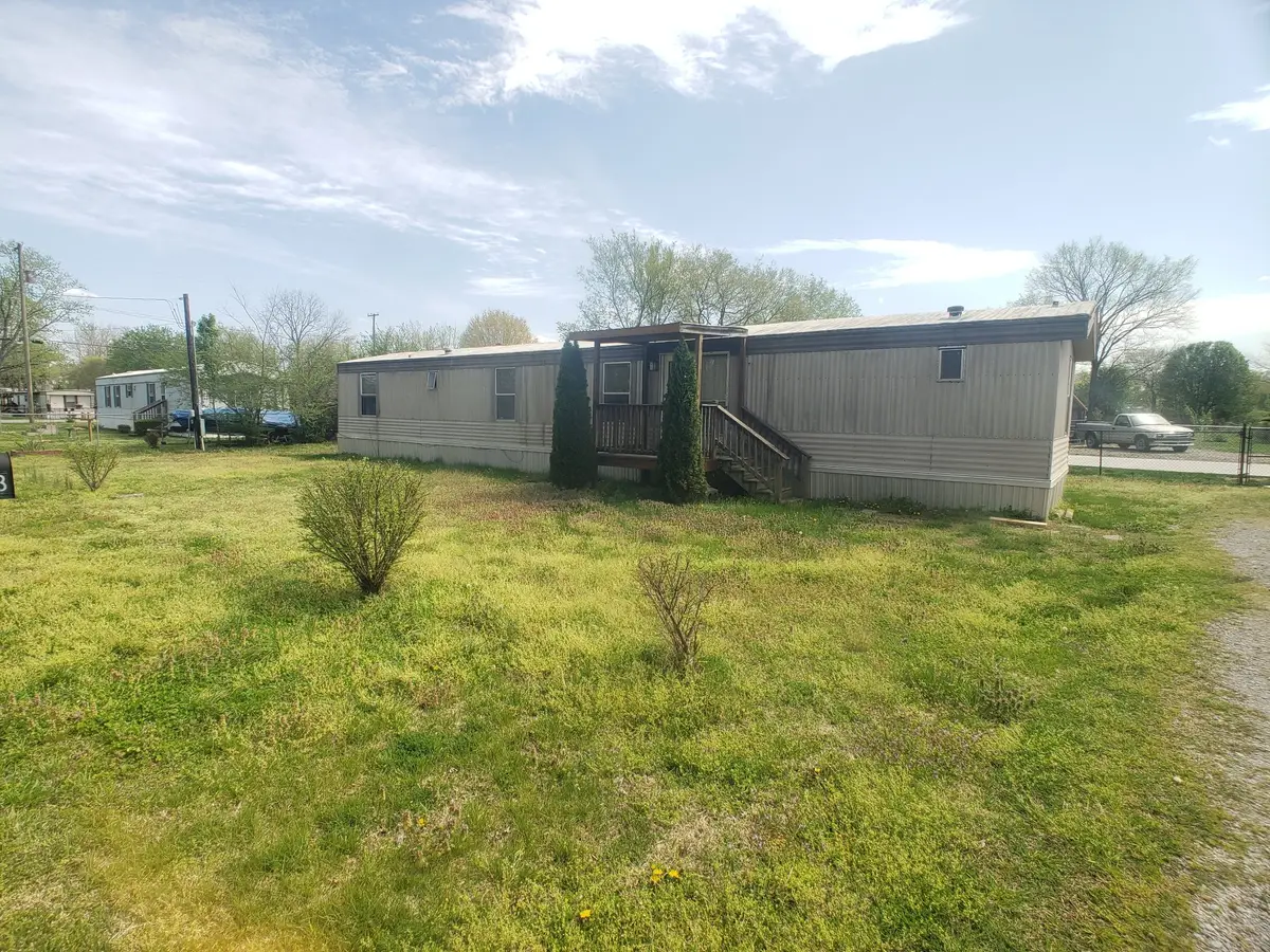 1093 Moss Trl, La Vergne, TN 37086 - Image #1