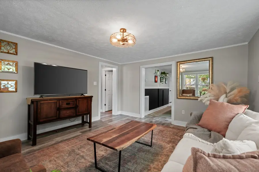 909 West 1st Street, Dickson, TN 37055 - Image #3