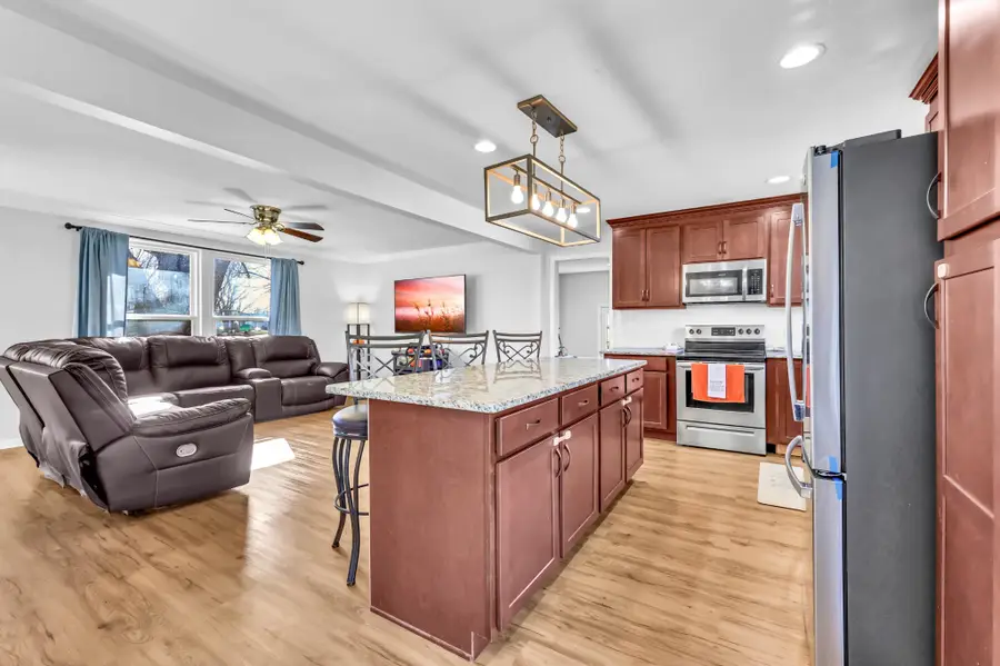 2206 Green Acres Dr, Clarksville, TN 37042 - Image #2