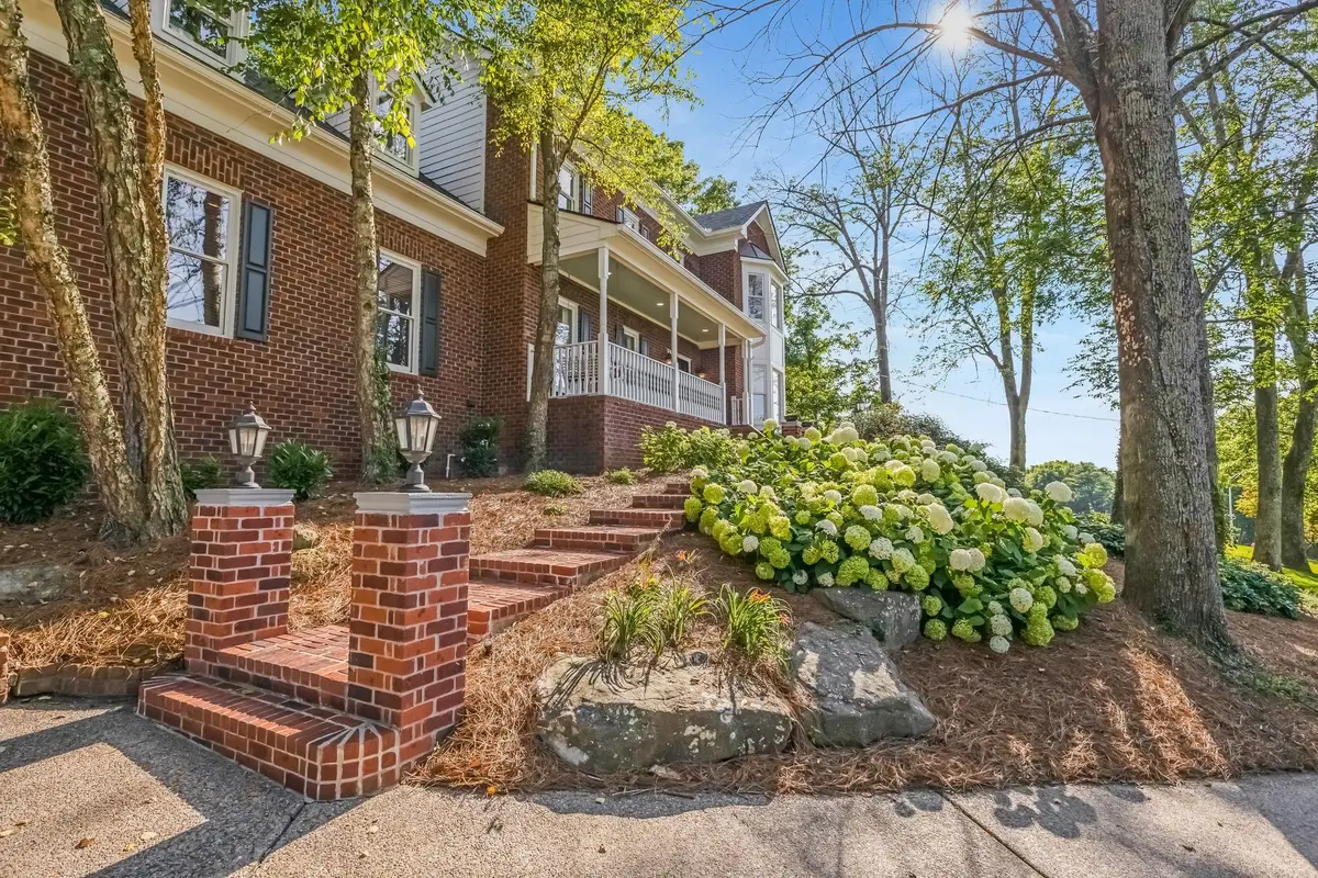 9211 Fox Run Dr, Brentwood, TN 37027 - Image #1