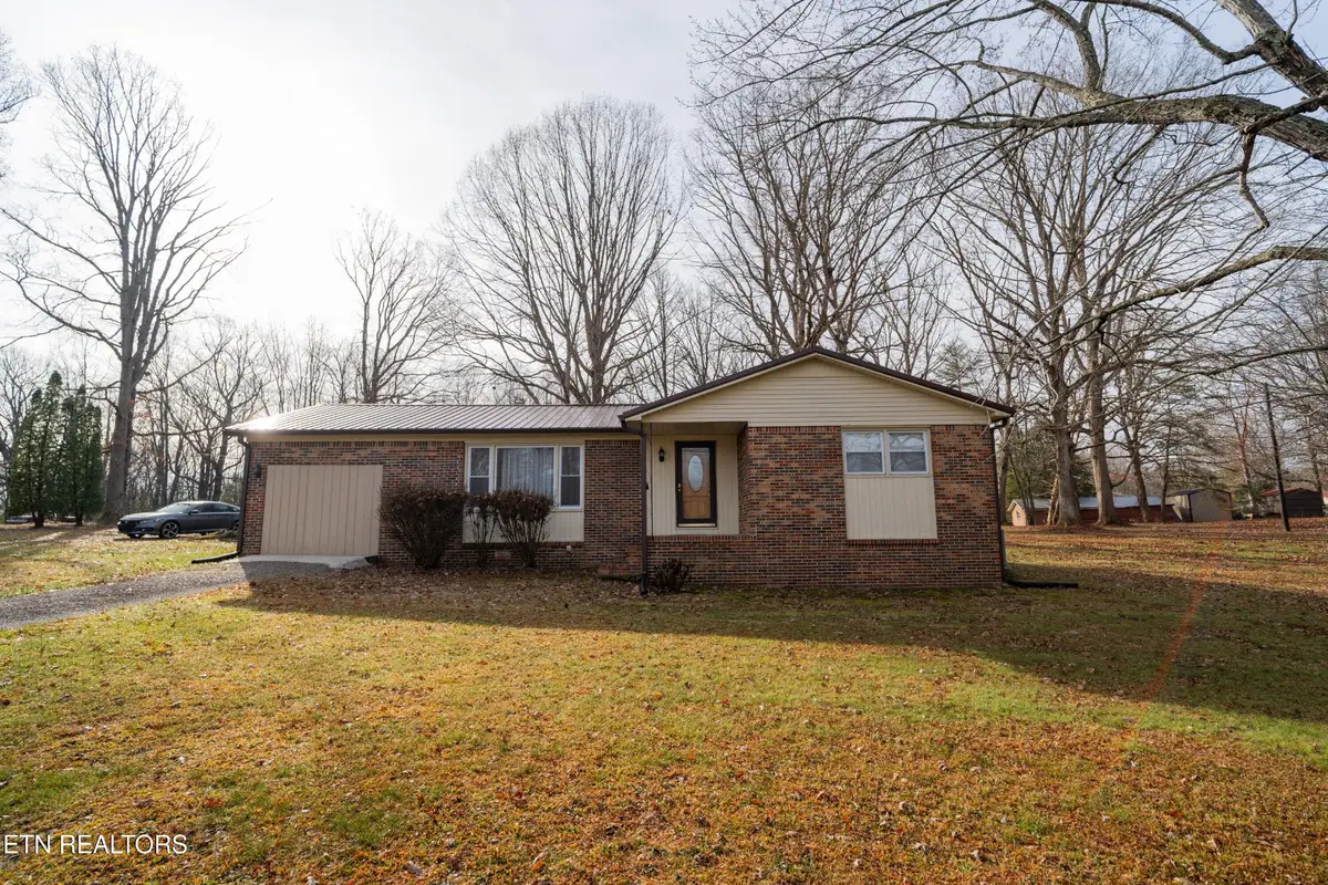 408 Shady Oaks Dr, Spencer, TN 38585 - Image #1