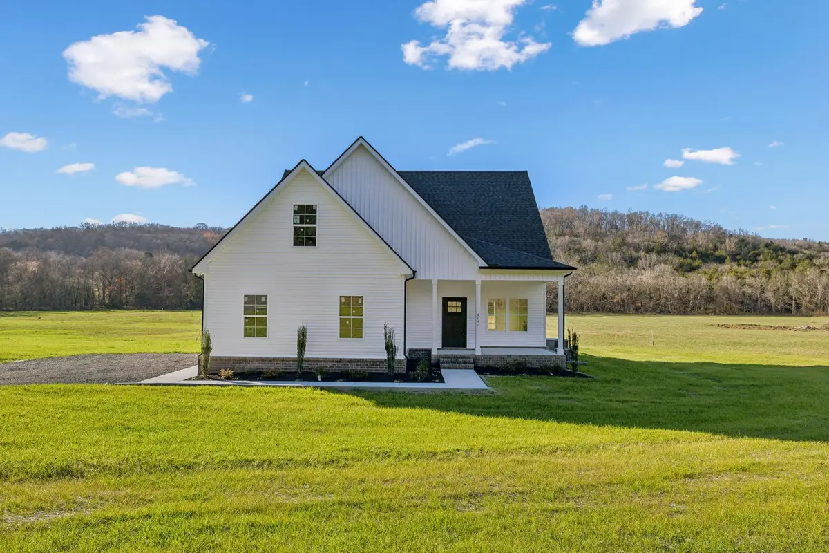 6041 Hurricane Creek Rd, Woodbury, TN 37190 - Image #1